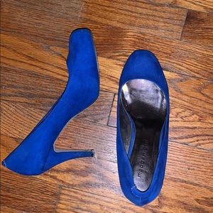 Royal blue pumps